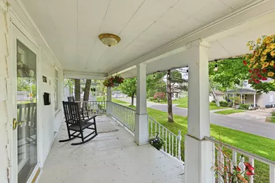 1261 S Quincy Street, Green Bay, WI 54301 - Photo 2