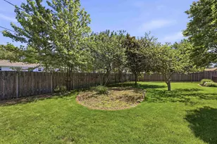 1530 Glen Rd, Green Bay, WI 54313 - Photo 32