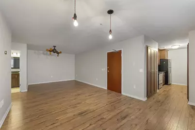 118 S Washington Street #231A, Green Bay, WI 54301 - Photo 2