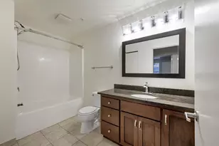118 S Washington Street, Green Bay, WI 54301 - Photo 16