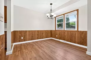 121 Alexander Dr, Neenah, WI 54956 - Photo 14
