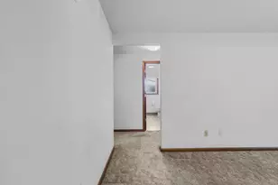 121 Hudson St, Green Bay, WI 54303 - Photo 12