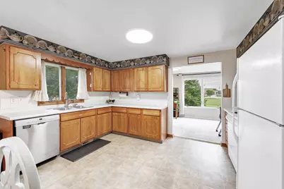 2400 S Ridge Road, Green Bay, WI 54304 - Photo 12