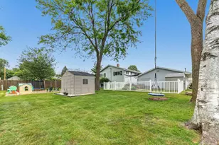2400 S Ridge Rd, Green Bay, WI 54304 - Photo 6
