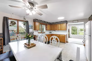 2400 S Ridge Rd, Green Bay, WI 54304 - Photo 10