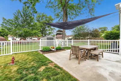 2400 S Ridge Road, Green Bay, WI 54304 - Photo 2