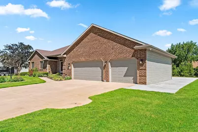 2562 Rebecca Ann Drive, New Franken, WI 54229 - Photo 48