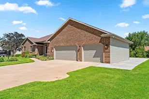 2562 Rebecca Ann Dr, New Franken, WI 54229 - Photo 48