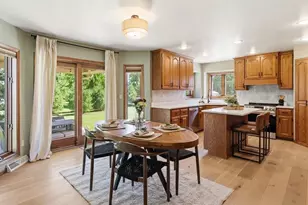 2562 Rebecca Ann Dr, New Franken, WI 54229 - Photo 8