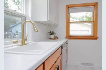 423 W 7th Street, Kaukauna, WI 54130 - Photo 48