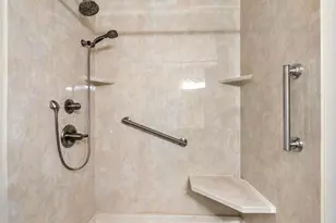 2615 W Sunnyview Cir, Appleton, WI 54914 - Photo 24