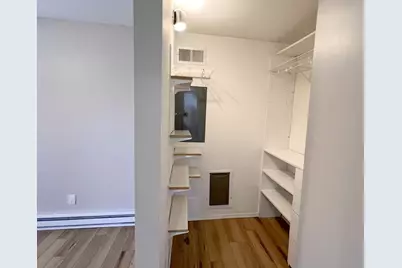 512 W 19th Avenue, Oshkosh, WI 54904 - Photo 14