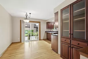 2900 E Lourdes Dr, Appleton, WI 54915 - Photo 6