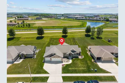2157 Fox Point Circle, De Pere, WI 54115 - Photo 2