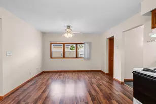210 River St, Neenah, WI 54956 - Photo 12