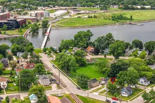 210 River St, Neenah, WI 54956 - Photo 52