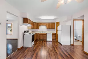 210 River St, Neenah, WI 54956 - Photo 10