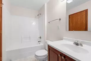 210 River St, Neenah, WI 54956 - Photo 28