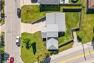2100 Hillside Ln, Green Bay, WI 54302 - Photo 46