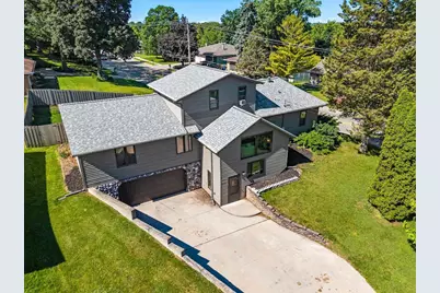 2100 Hillside Lane, Green Bay, WI 54302 - Photo 40