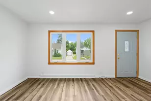 1014 24th St, Two Rivers, WI 54241 - Photo 10