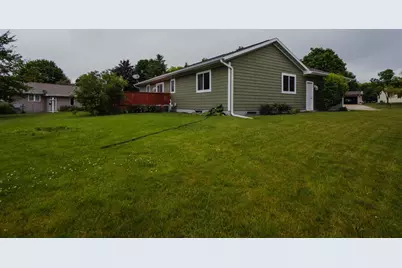 1054 Sycamore Tree Drive, Fond du Lac, WI 54935 - Photo 28