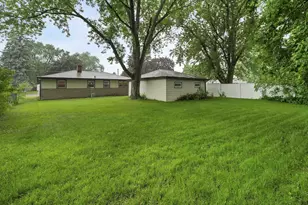 962 Coppens Rd, Green Bay, WI 54303 - Photo 4