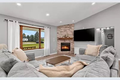 5865 Clover Valley Drive, New Franken, WI 54229 - Photo 10