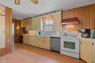27 9th St, Clintonville, WI 54929 - Photo 14