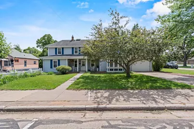27 9th Street, Clintonville, WI 54929 - Photo 2