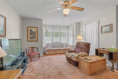 27 9th Street, Clintonville, WI 54929 - Photo 8