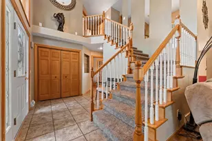 421 Woodrow Ct, Denmark, WI 54208 - Photo 4