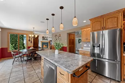 421 Woodrow Court, Denmark, WI 54208 - Photo 16