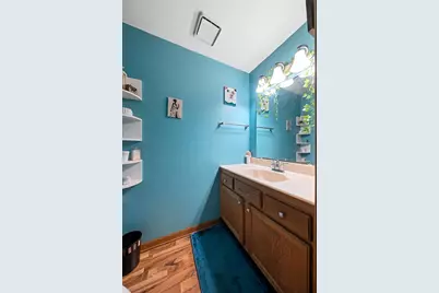 3634 Glenbrooke Lane, Green Bay, WI 54301 - Photo 12