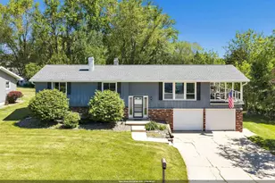 1602 Bruce Ln, Green Bay, WI 54304 - Photo 1
