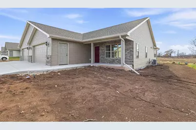 340 Twilight Trail, Fond du Lac, WI 54937 - Photo 22