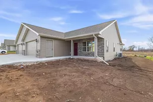 340 Twilight Trail, Fond du Lac, WI 54937 - Photo 22