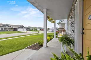 W6018 Ryford St, Menasha, WI 54952 - Photo 52