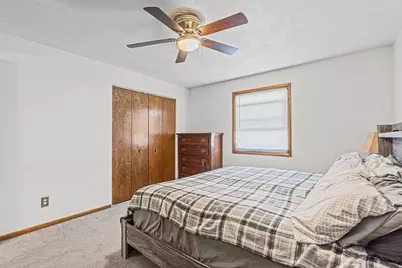 706 N Hawthorne Drive, Appleton, WI 54915 - Photo 16