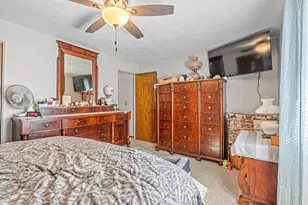 706 N Hawthorne Dr, Appleton, WI 54915 - Photo 36
