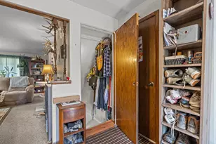 706 N Hawthorne Dr, Appleton, WI 54915 - Photo 40