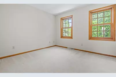 1012 Pendleton Road, Neenah, WI 54956 - Photo 28
