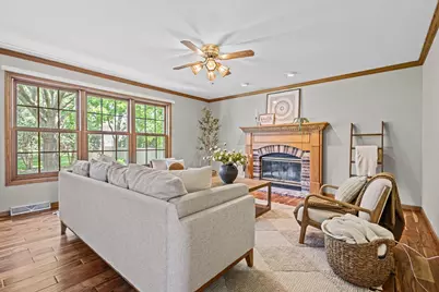 1012 Pendleton Road, Neenah, WI 54956 - Photo 8