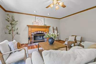 1012 Pendleton Road, Neenah, WI 54956 - Photo 6