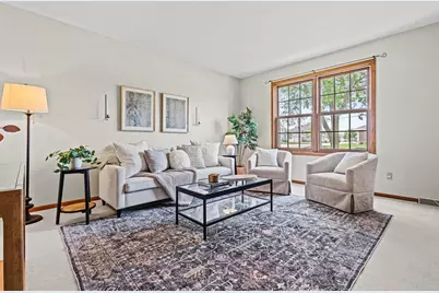 1012 Pendleton Road, Neenah, WI 54956 - Photo 2