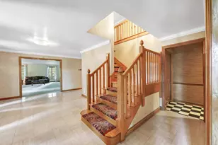 675 Sunset Cir, Green Bay, WI 54301 - Photo 8