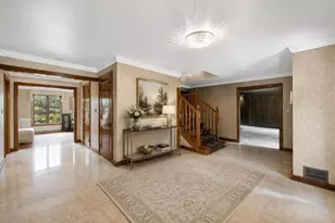 675 Sunset Cir, Green Bay, WI 54301 - Photo 8