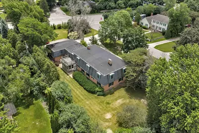 675 Sunset Circle, Green Bay, WI 54301 - Photo 70