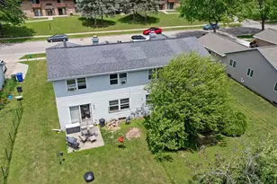 1633 W Weiland Ln, Appleton, WI 54914 - Photo 38