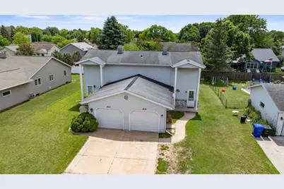 1633 W Weiland Lane, Appleton, WI 54914 - Photo 1